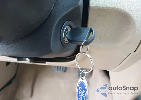 2007 Ford Mustang V6 Deluxe/V6 Premium from USA, damaged, VIN 1ZVHT84N775209261